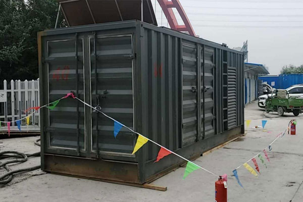 永登发电机租赁空气滤清器多久更换一次?